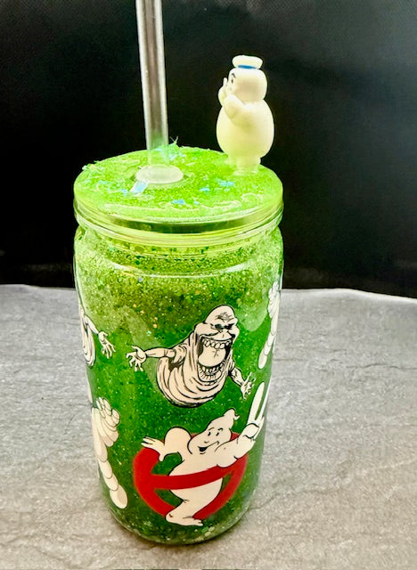 16oz Snowglobe tumbler with decorated top