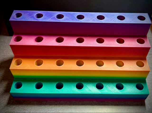 Beadable pen display stand