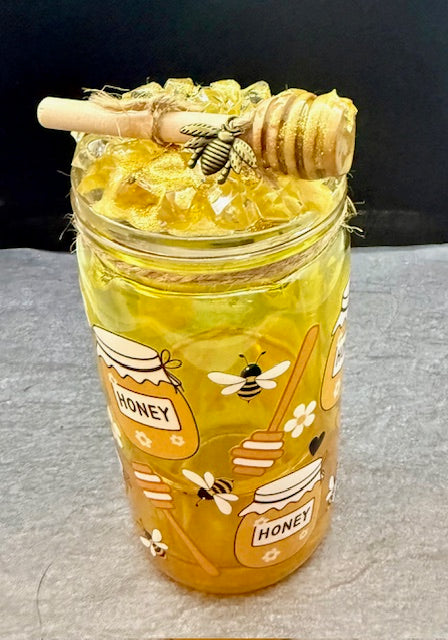 16oz Snowglobe tumbler with decorated top