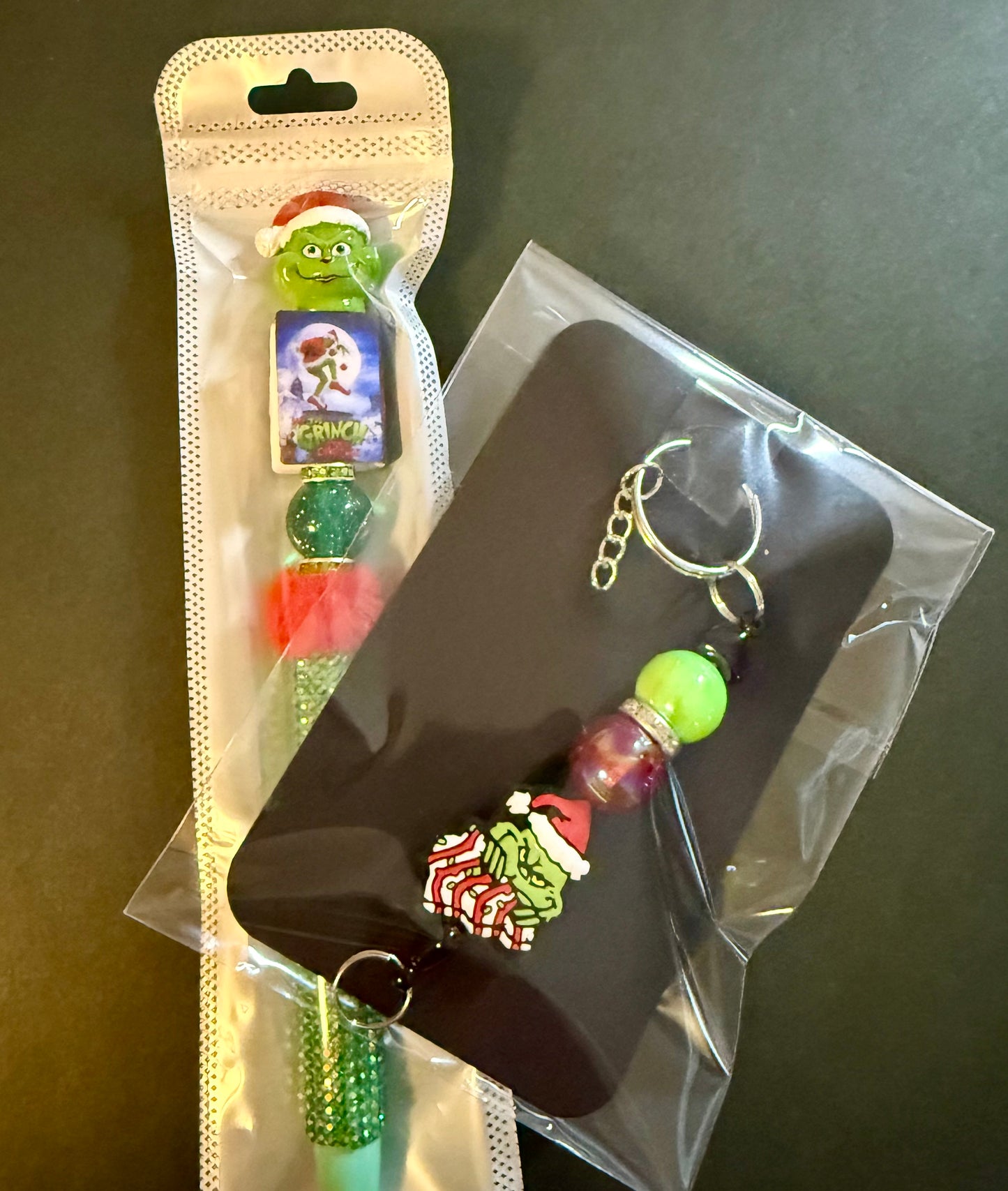 2 piece Christmas pen and keychain bundle